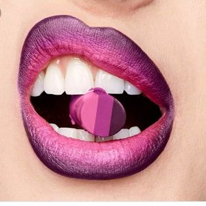 Smashbox Be Legondary Triple Tone Lipstick Berry